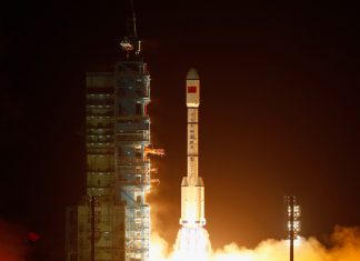 China says it has launched and landed a reusable spacecraft