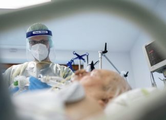 One in five covid-19 patients are diagnosed with a mental illness within three months
