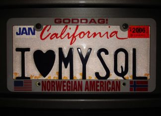 Oracle adds analytics to MySQL in the cloud