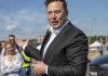 Elon Musk wants to buy Twitter again, spam bots and all