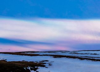 The Weirdest Reason the Poles Are Warming So Fast? Invisible Clouds