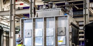 PsiQuantum has a plan to make a massive quantum computer out of light